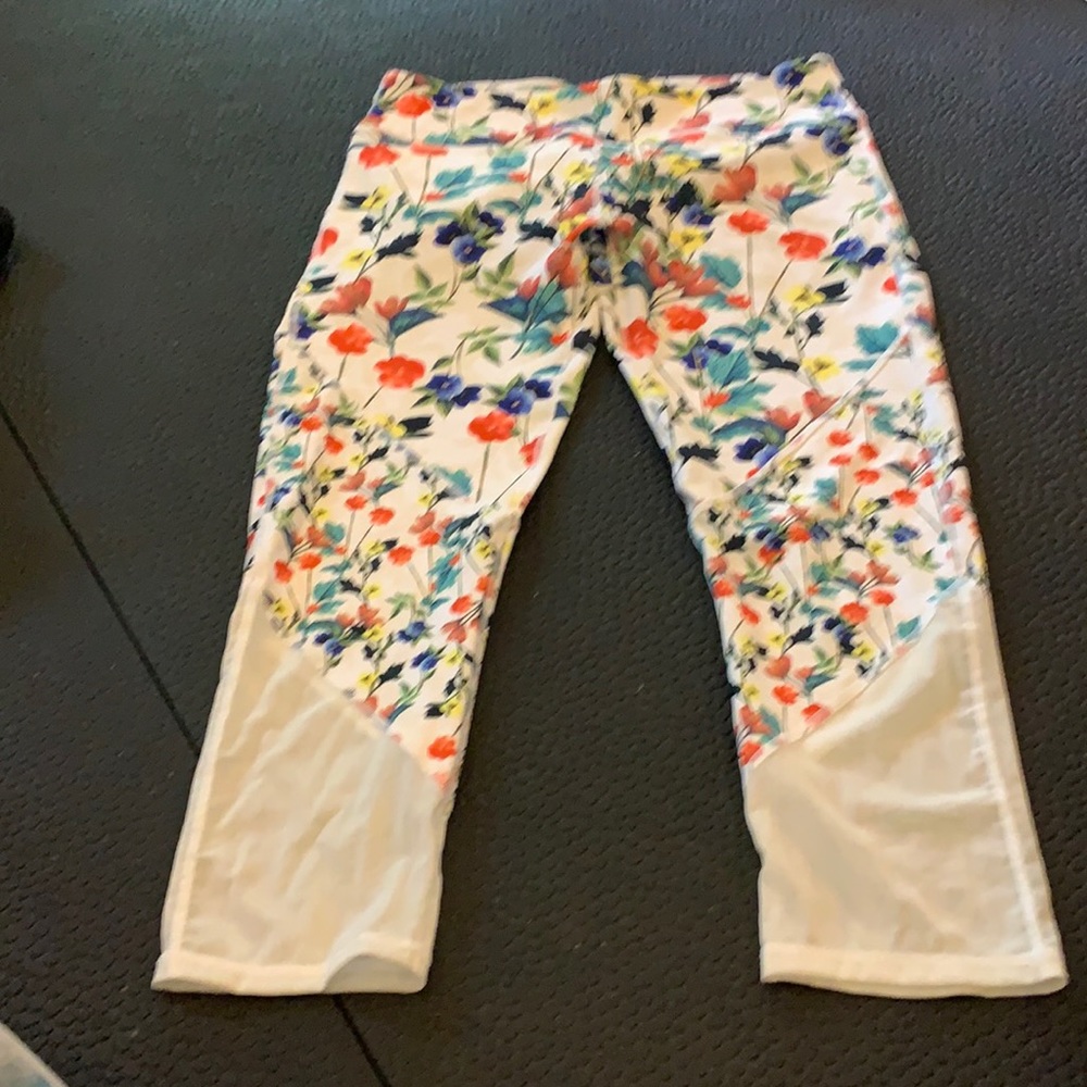Fabletics leggings.